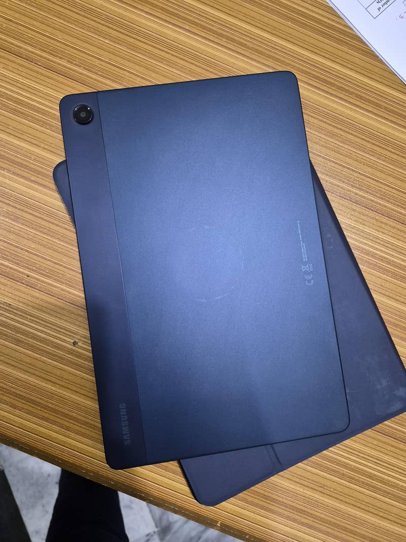 Samsung Tab A9 Plus 4