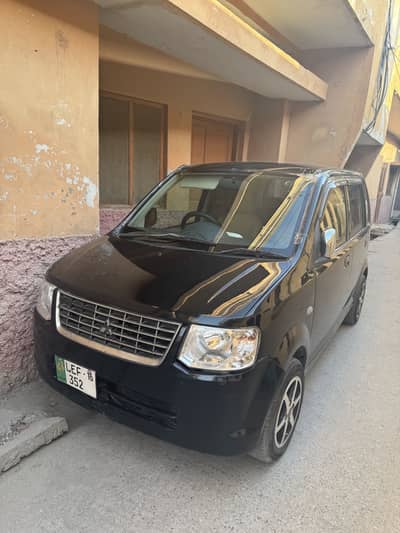 Mitsubishi Ek Wagon 2013