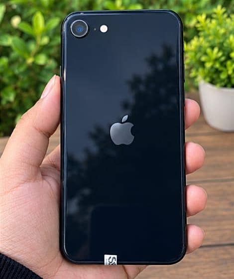 Apple iPhone SE3 generation 3