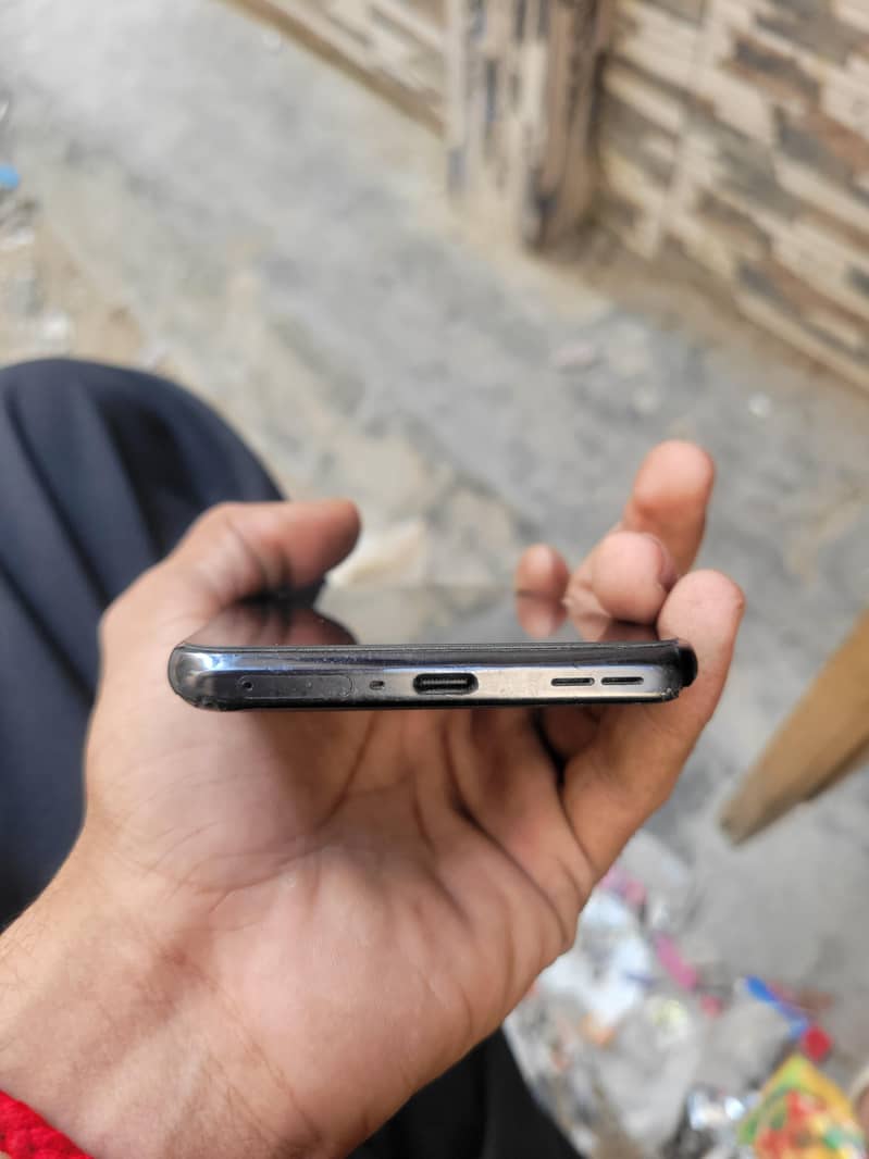 OnePlus 10T 4