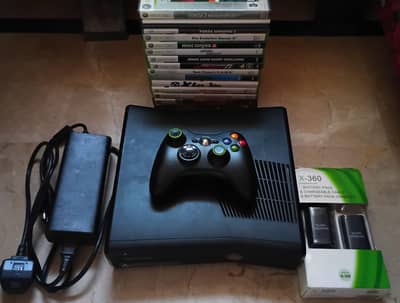 Xbox 360 (neat and clean condition)