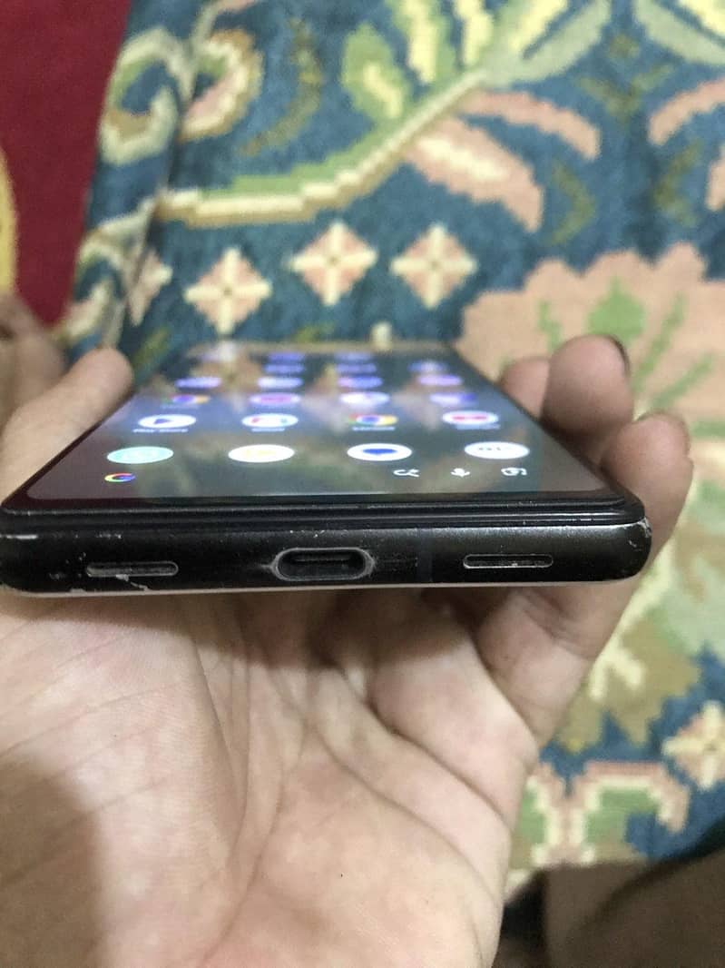 Google Pixel 6a 4