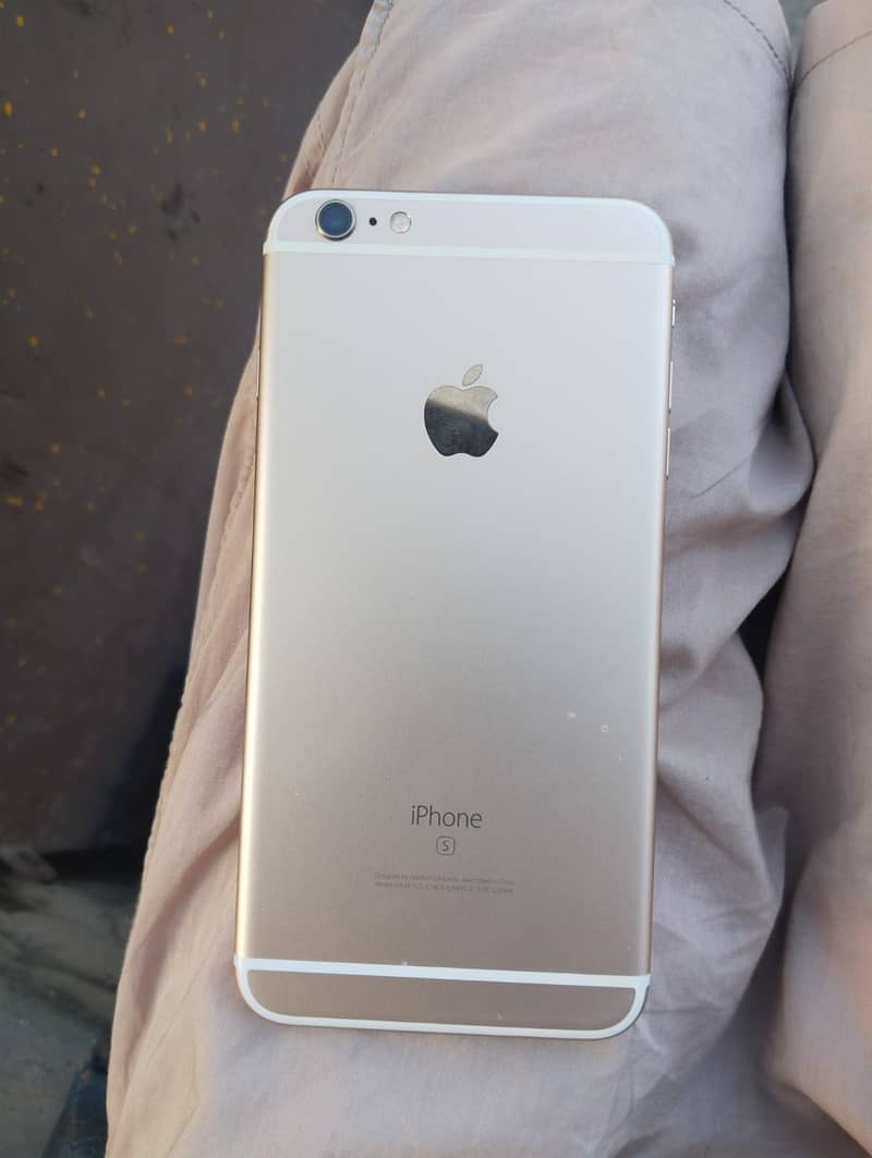 Apple iPhone 6 Plus 3