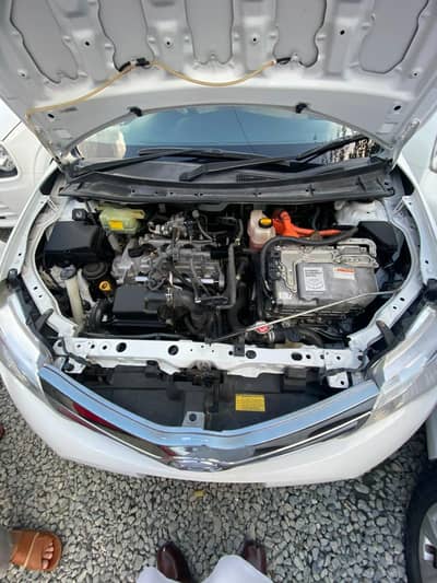 Toyota Corolla Axio 2013