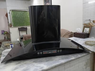 Home Care Appliance – Premium Black Modern Kitchen Hood
