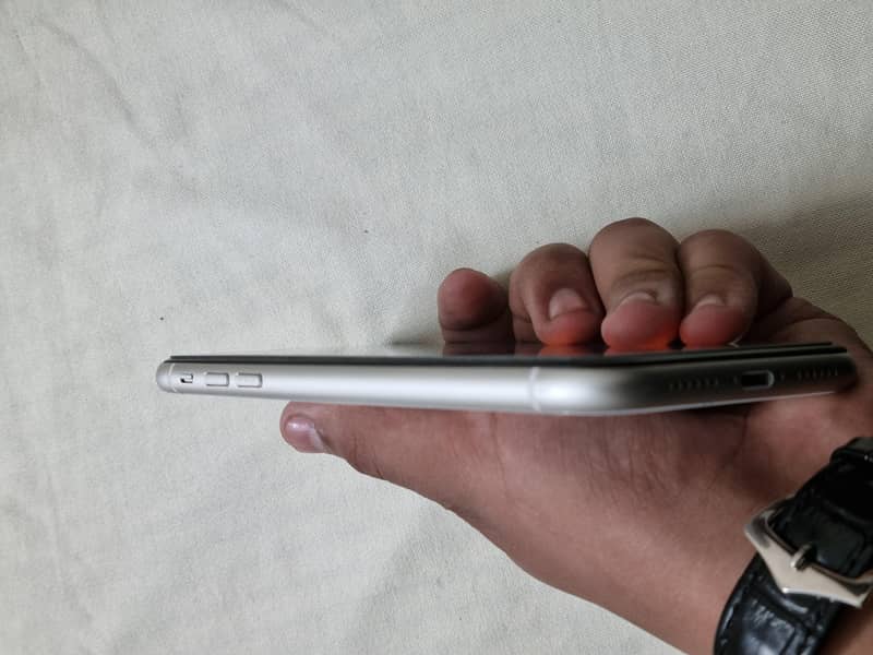Apple iPhone 11 2