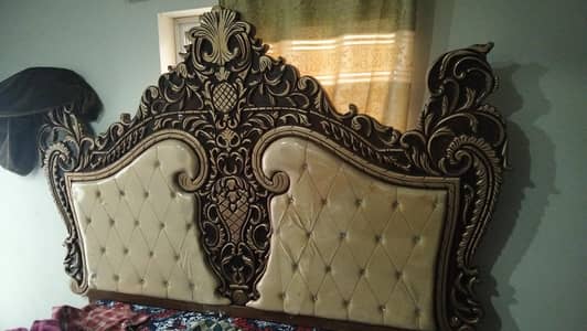 Chinioti Bed