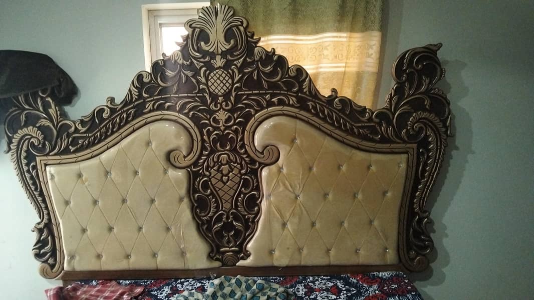 Chinioti Bed 1