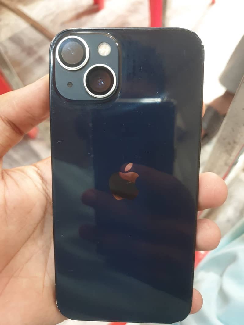 Apple iPhone 13 3