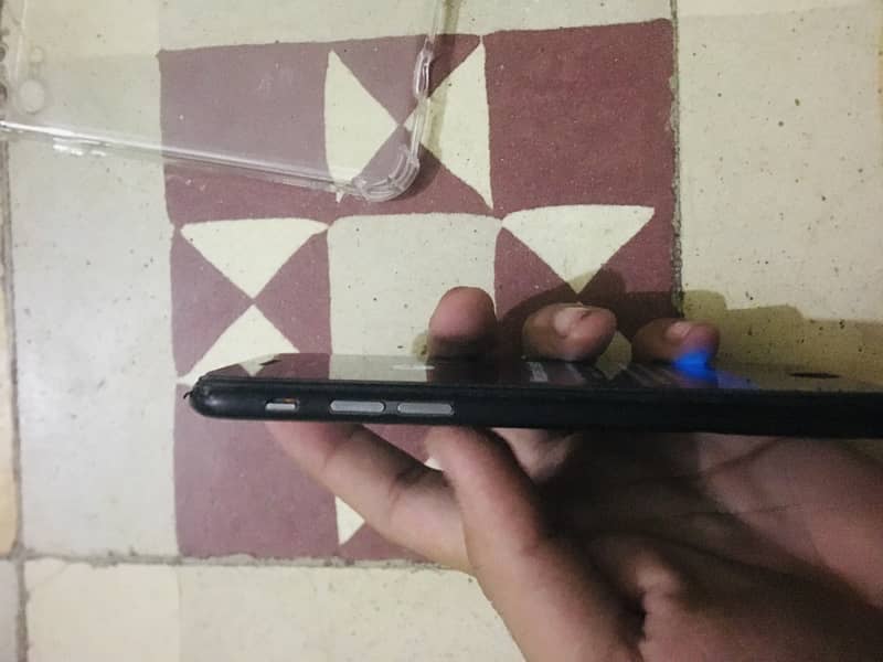 Apple iPhone 8 2