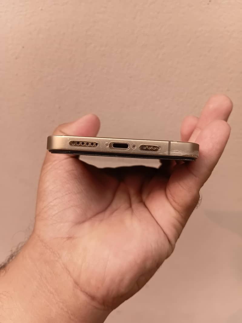 Apple iPhone 12 Pro Max 8