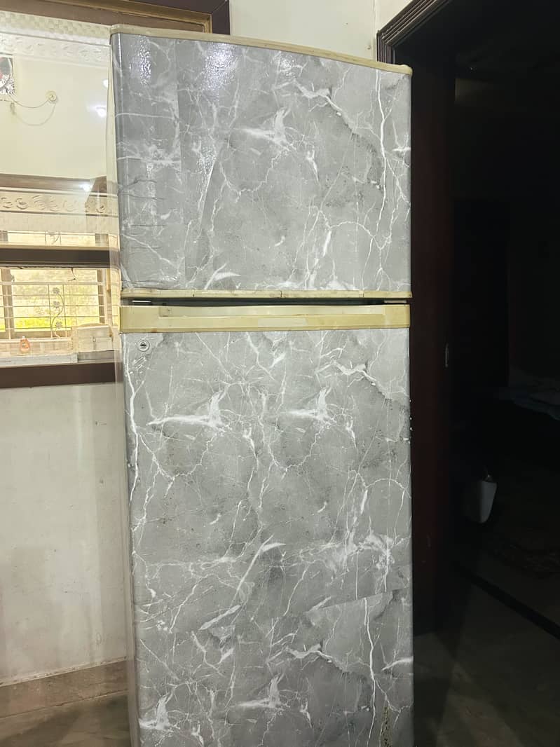 Dawlance large fridge 1