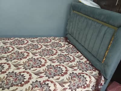 Single Bed with Grey Turkish Cover for Sale | Modern & Stylis