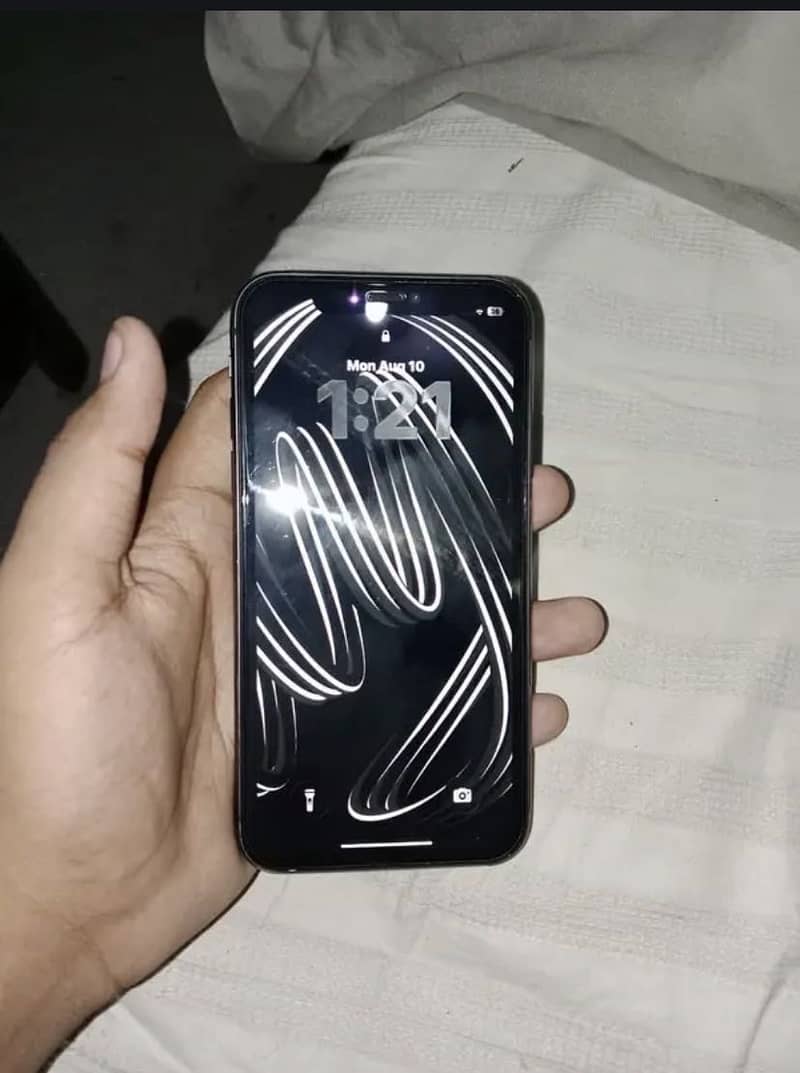 Apple iPhone 11 1