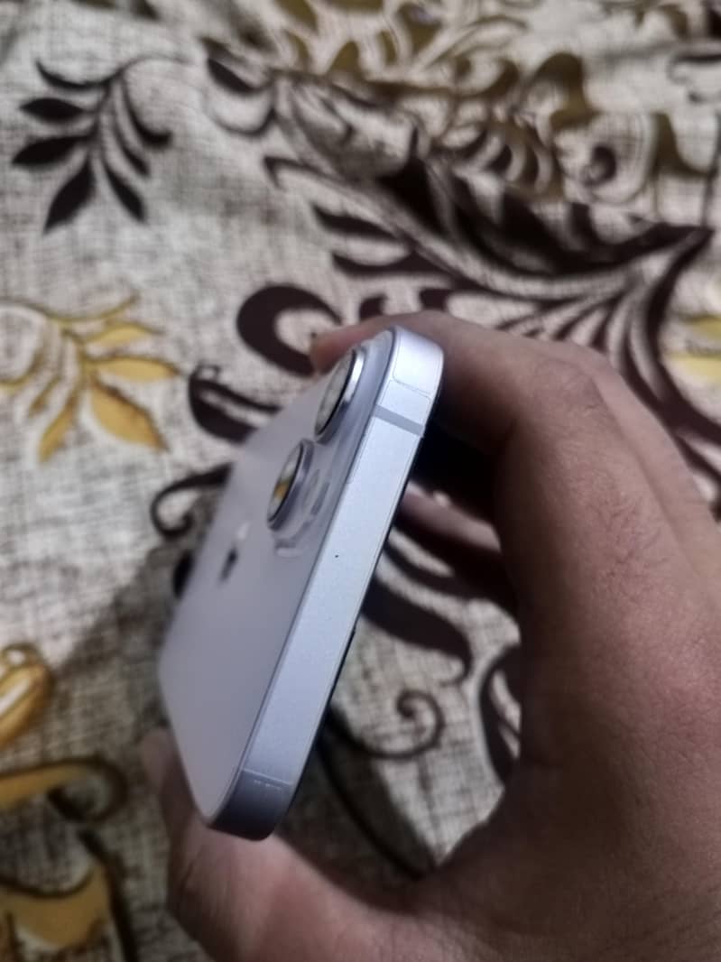 Apple iPhone 14 JV 5