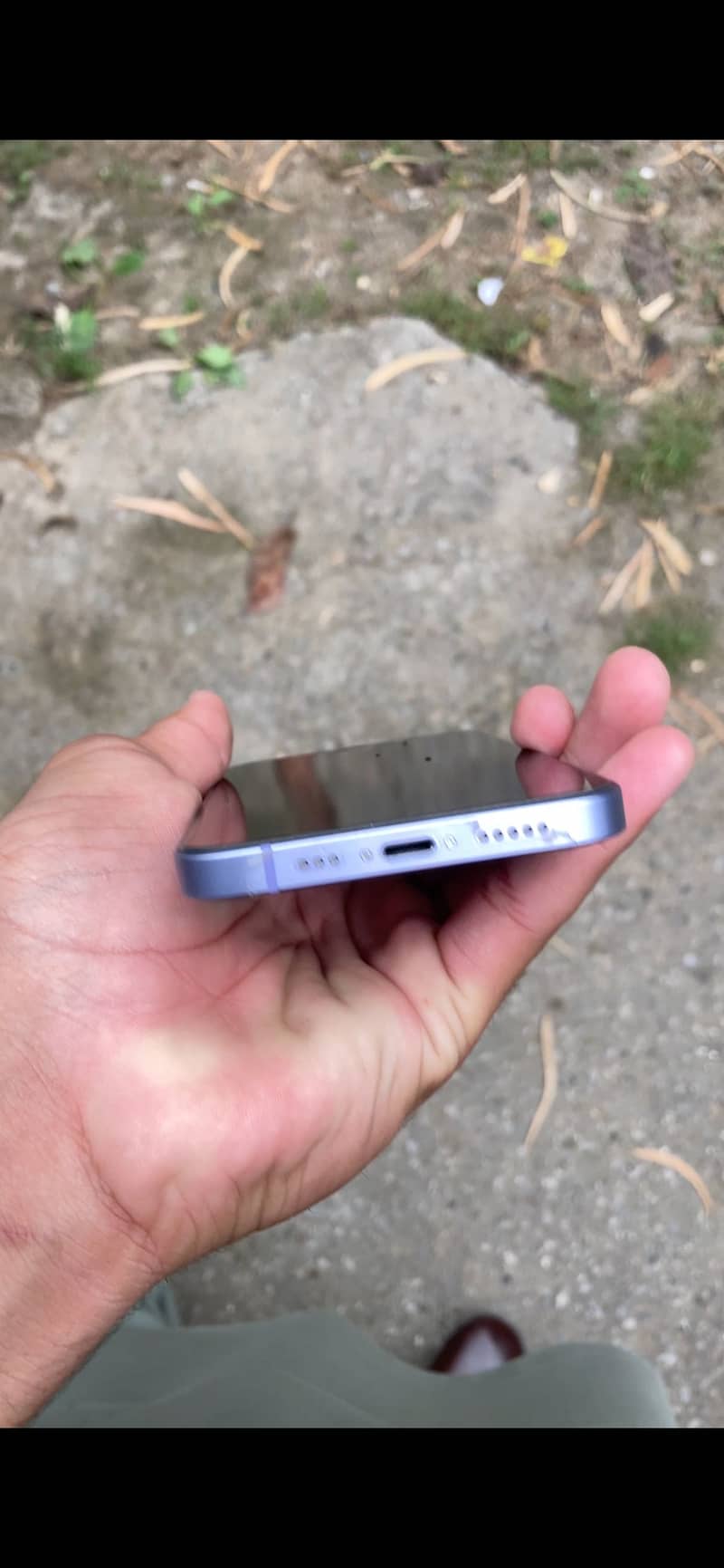 Apple iPhone 12 1