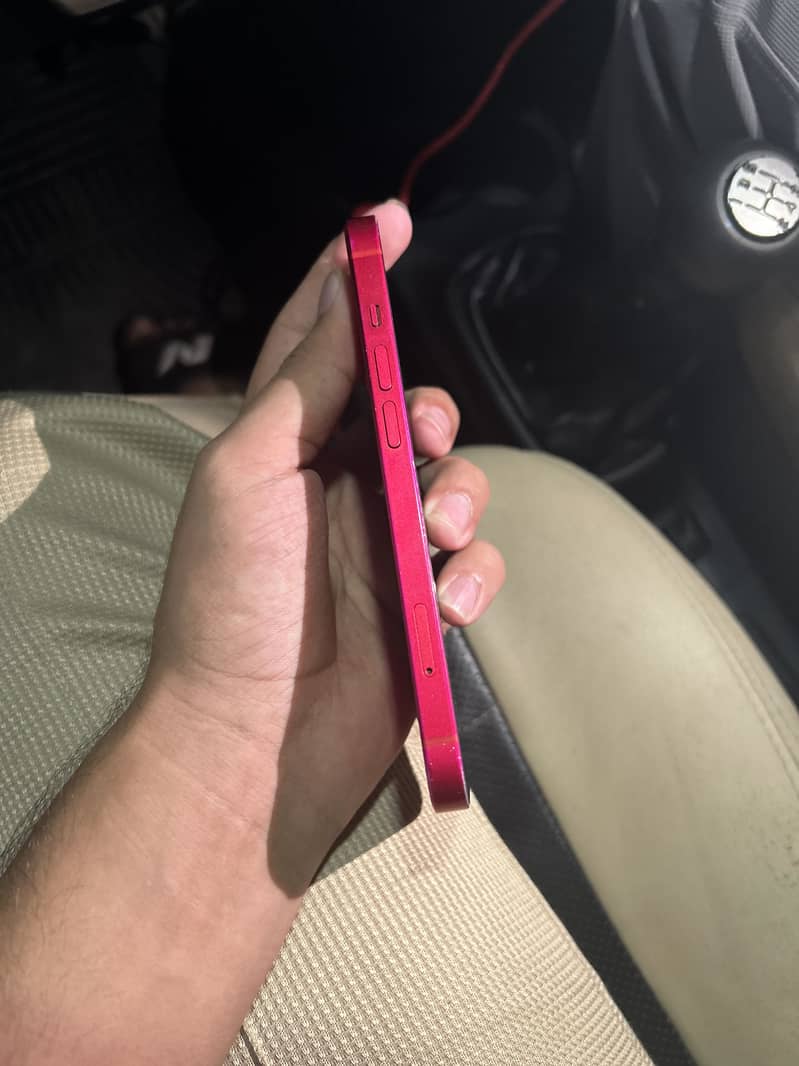 Apple iPhone 14 2