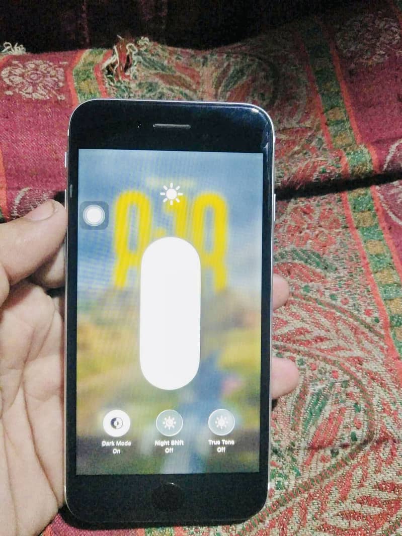 Apple iPhone SE 2