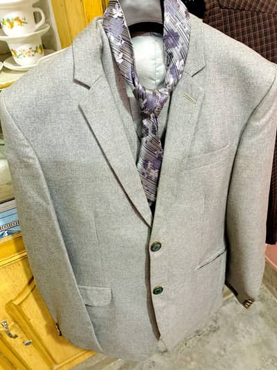 3 Piece Pent Coat for Sell