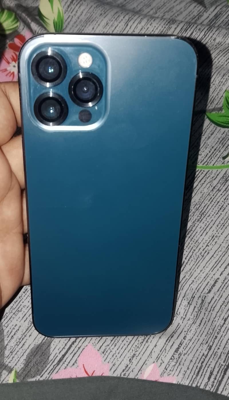 Apple iPhone 12 Pro Max 0