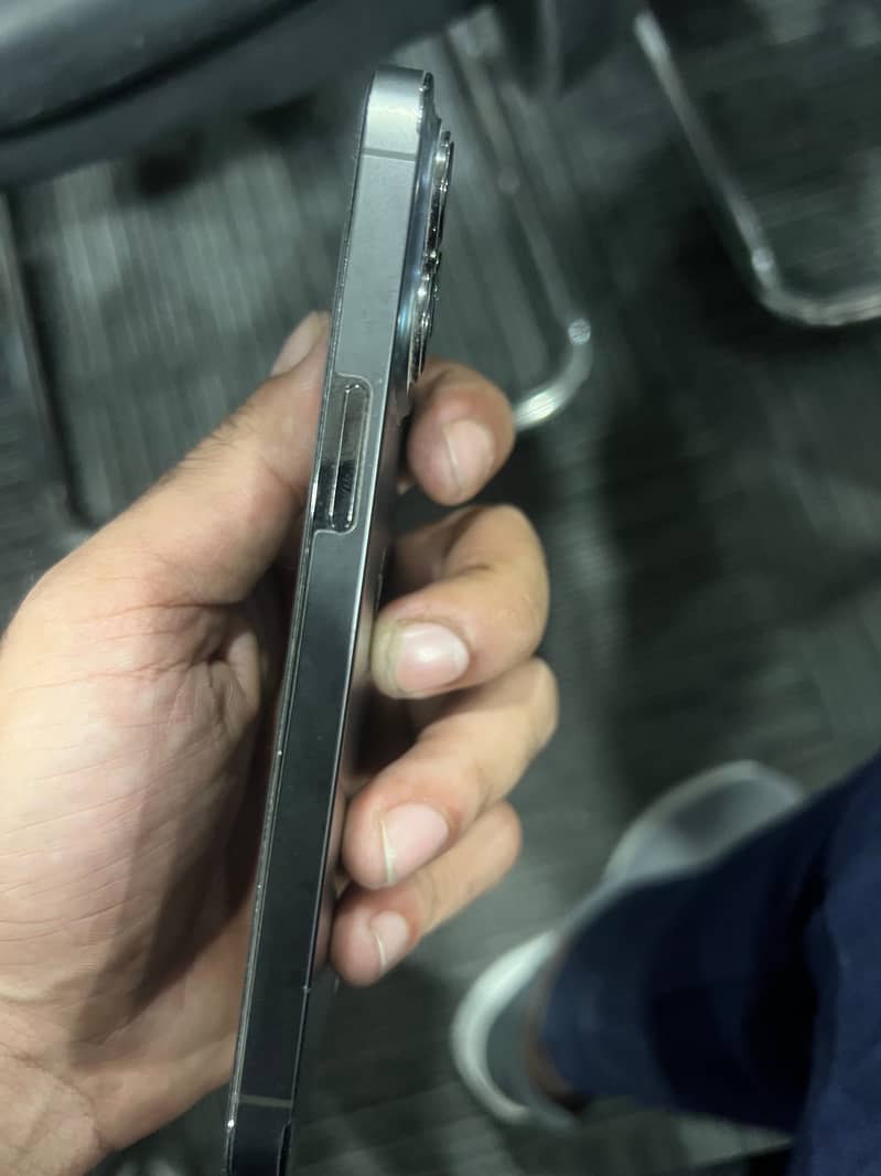 Apple iPhone 13 Pro 5
