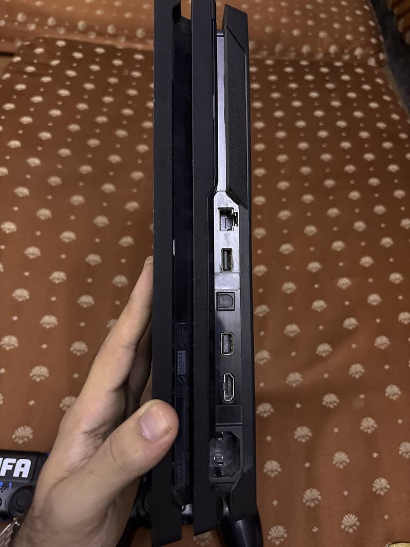 PS4 Pro 1TB Console – Mint Condition 2 Controllers, Non-Jailbreak 1