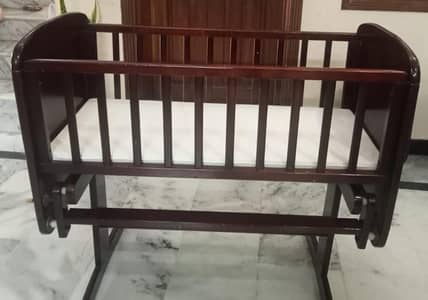 Cot + Cradle