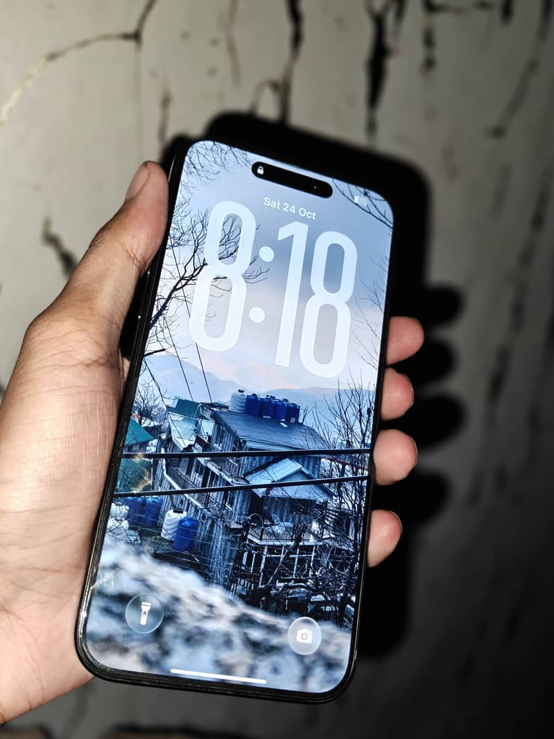 Apple iPhone 15 Pro Max 0
