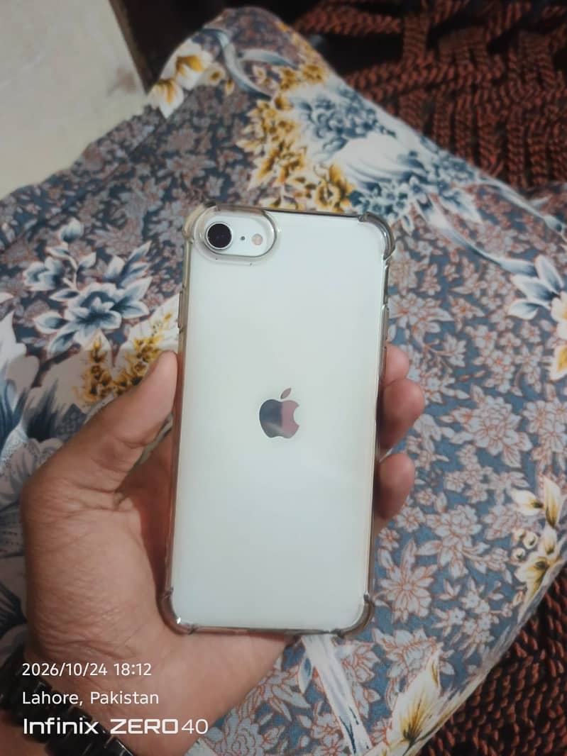 Apple iPhone SE 0