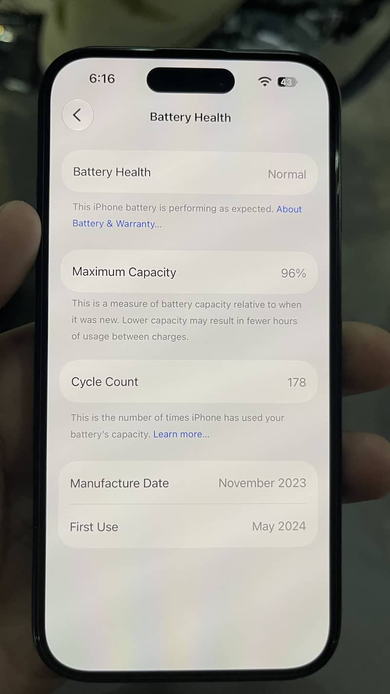 Apple iPhone 15 0