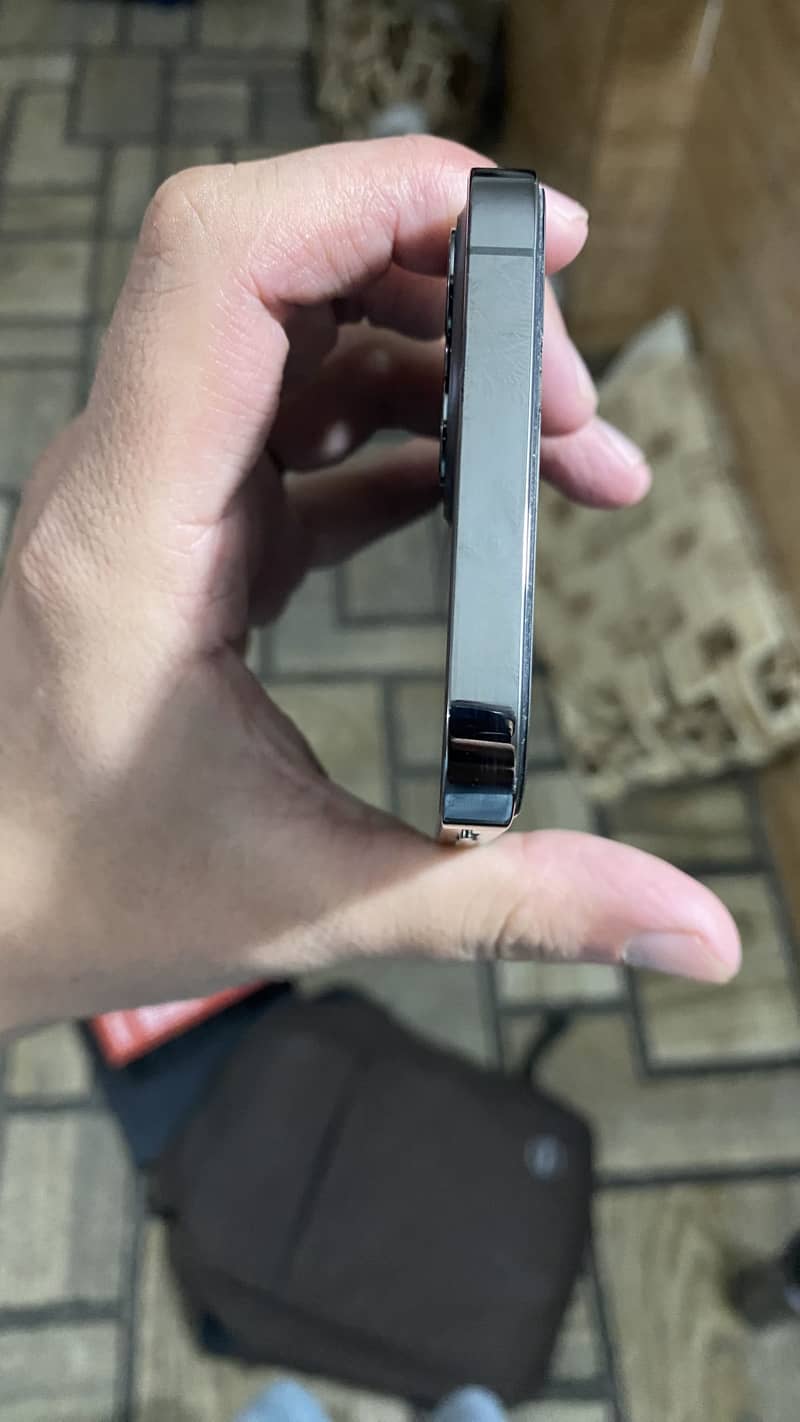 Apple iPhone 12 Pro 5