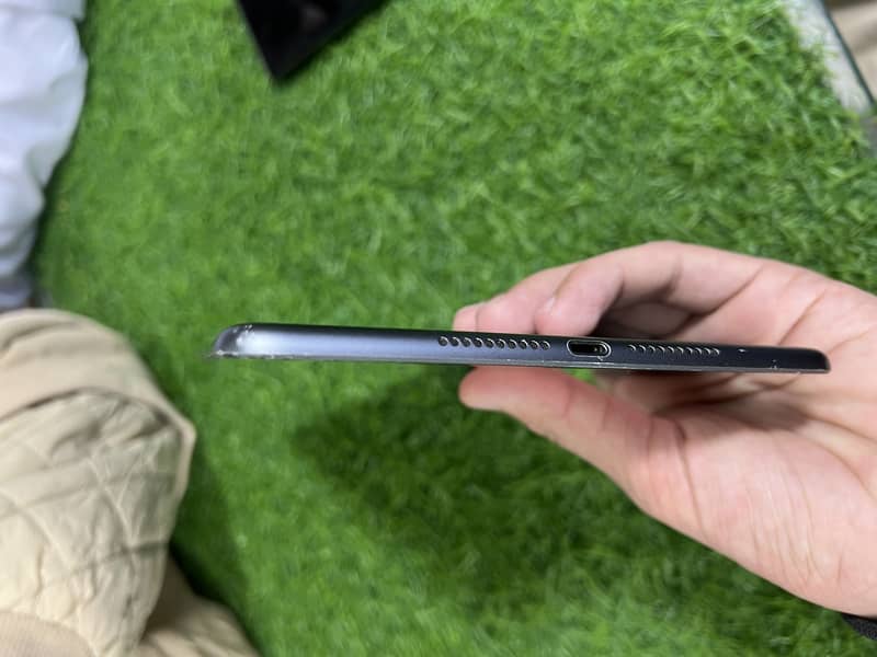 Ipad mini5 2