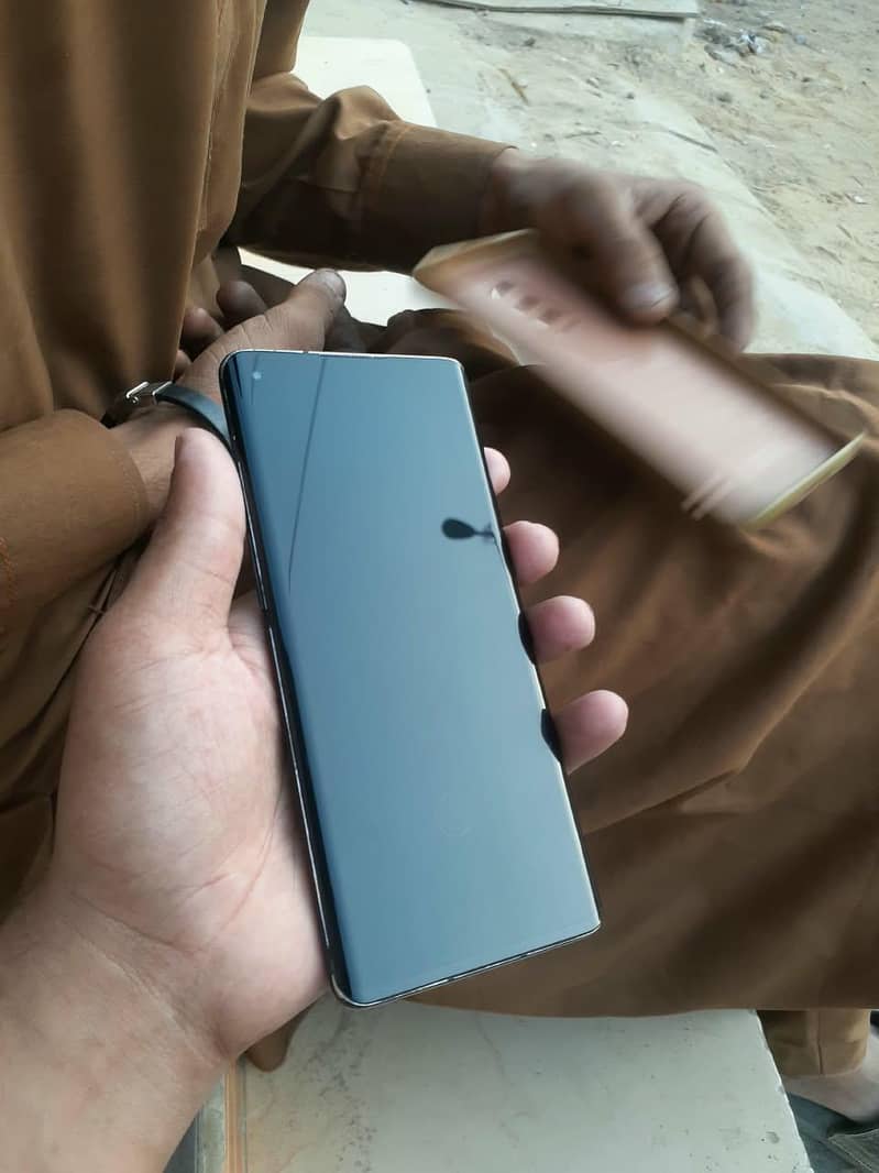 One Plus 8 5