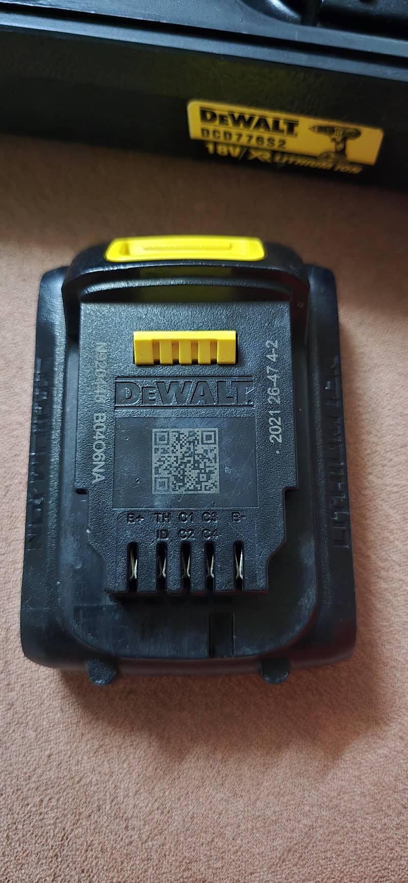 DEWALT 4