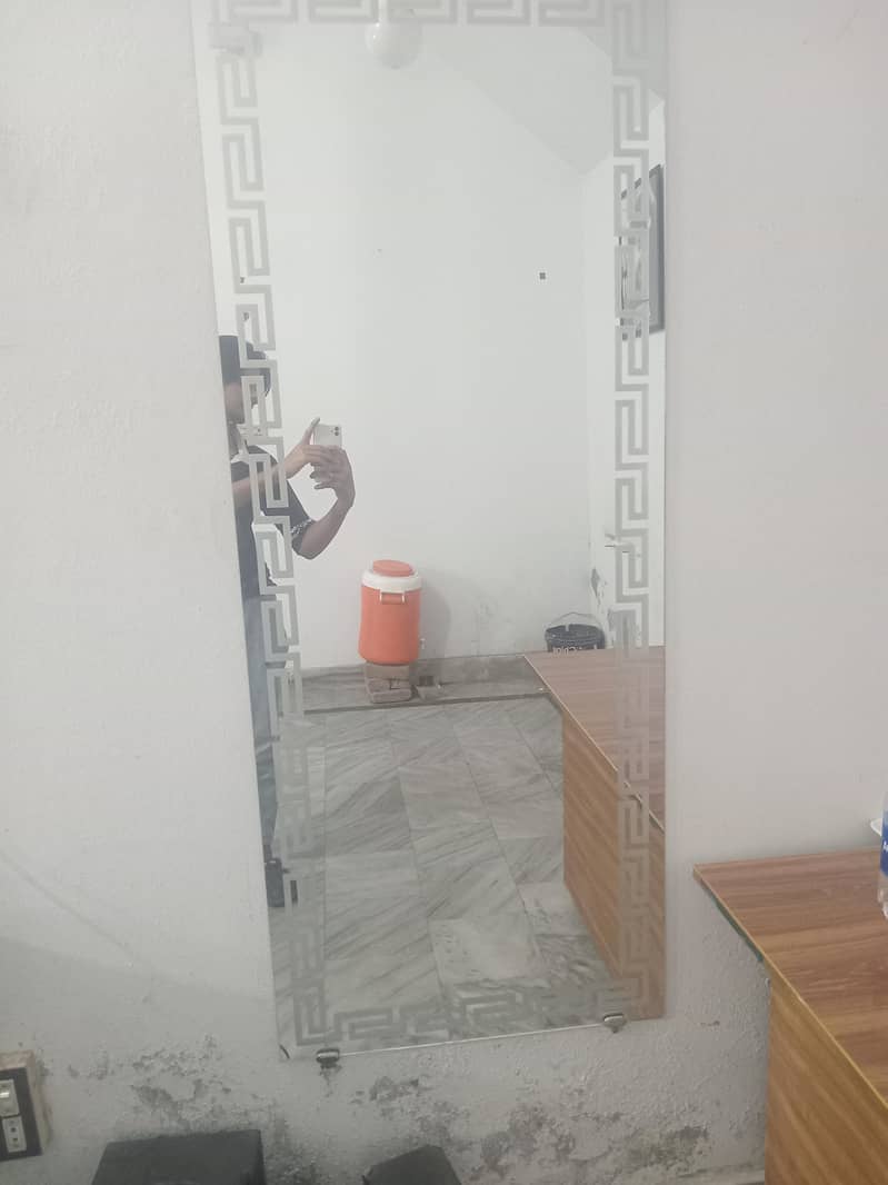 saloon mirrors 1