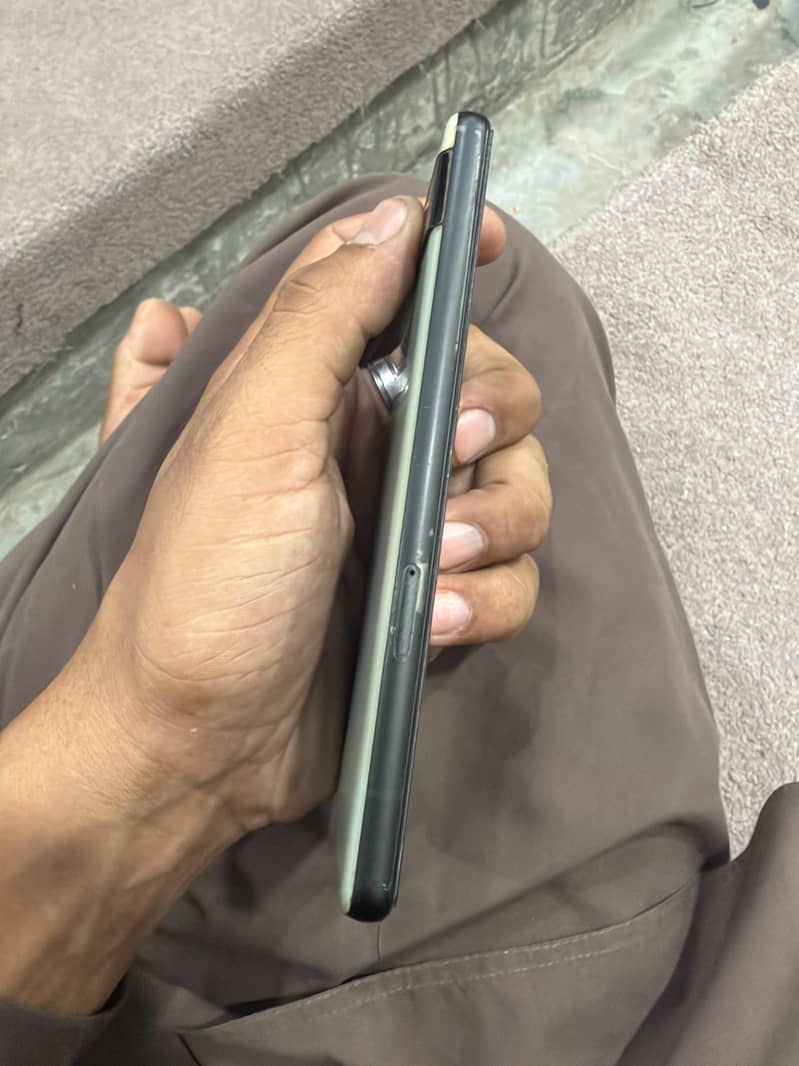 Google Pixel 6a 0