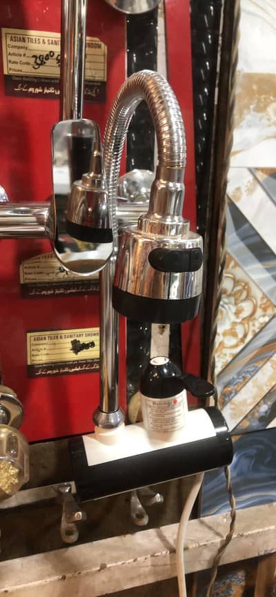 Water heating faucet