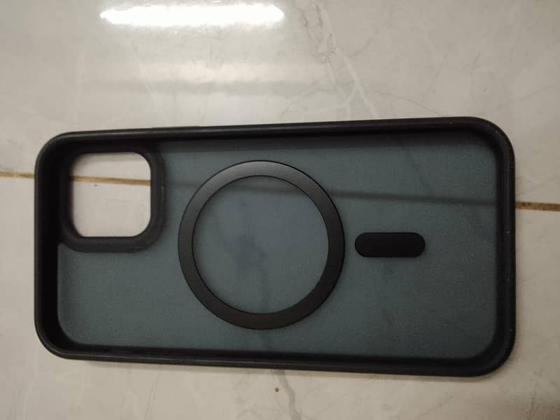 iphone 12pro case and camera lens 2