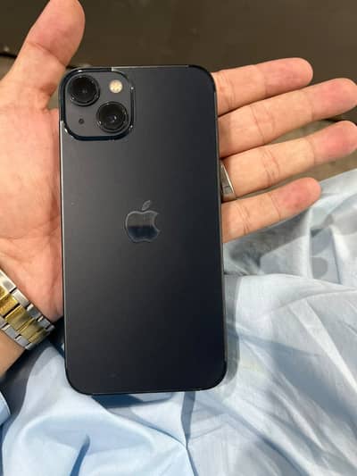 Apple iPhone 13