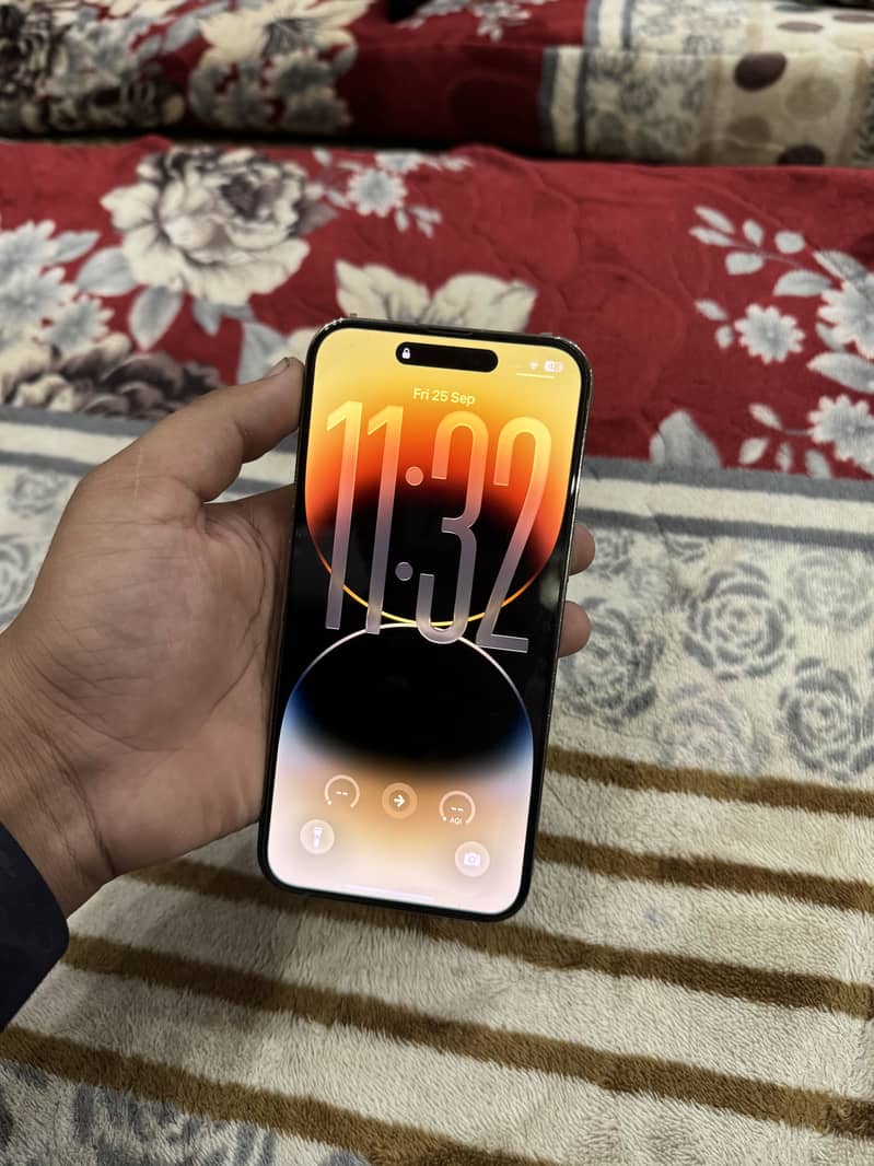 Apple iPhone 14 Pro Max 3