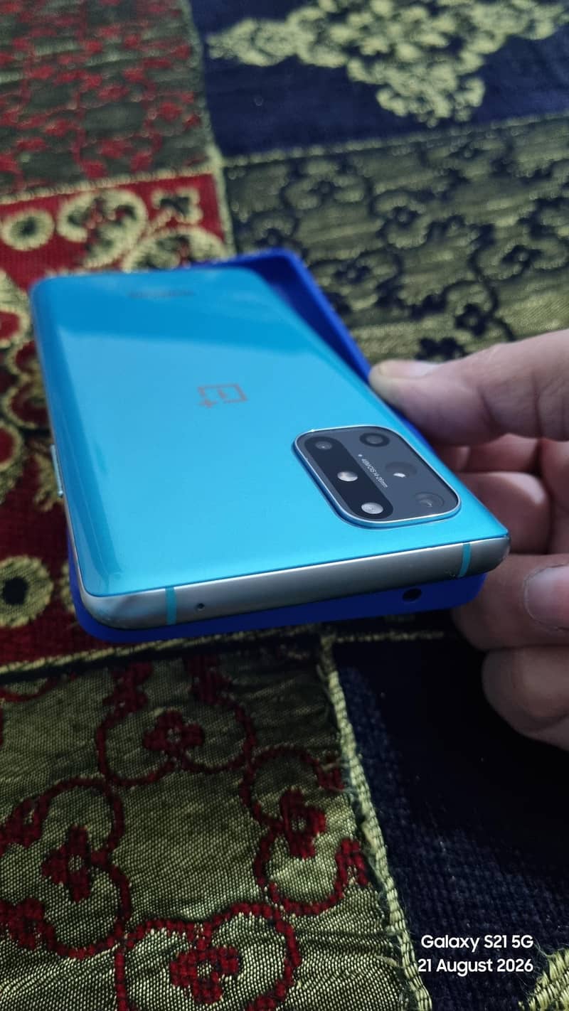 One Plus 8T 5g 1
