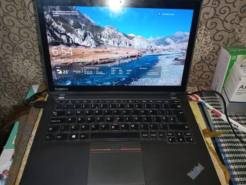 Lenovo 1