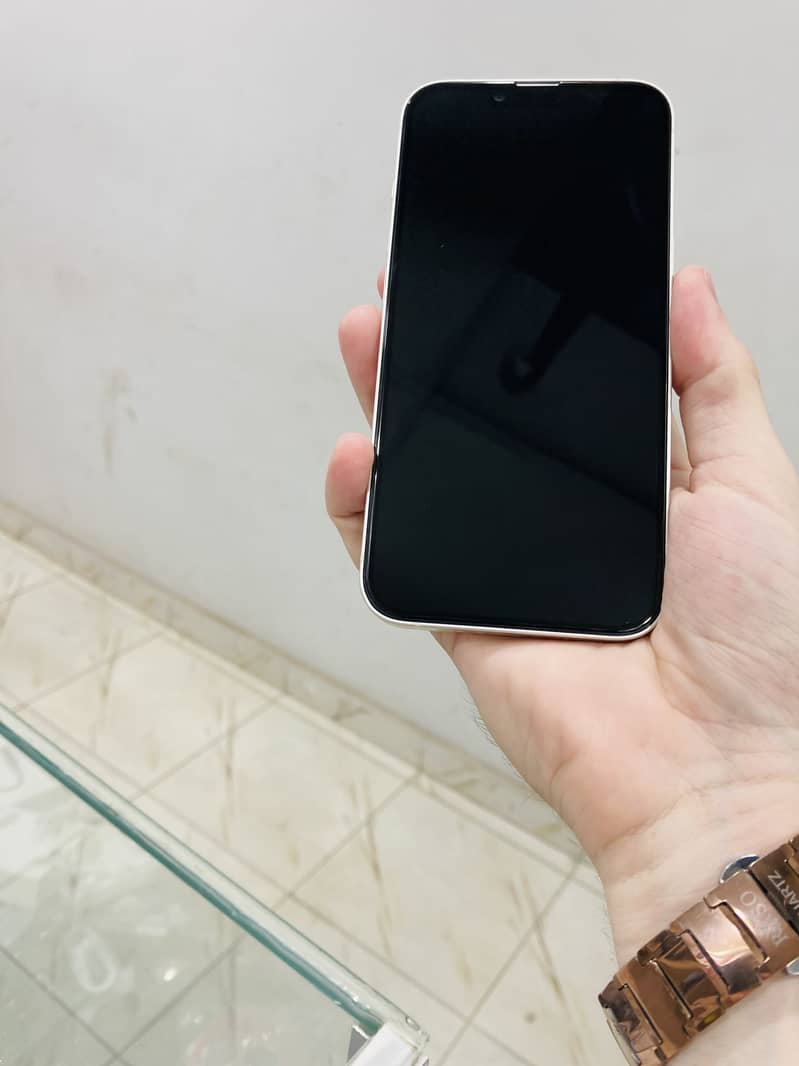 Apple iPhone 14 2