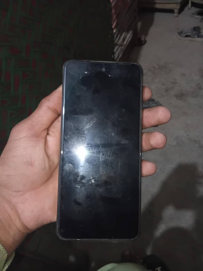 Infinix Smart 8 Plus 4
