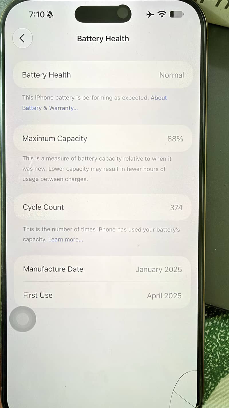 Apple iPhone 16 Pro Max 2