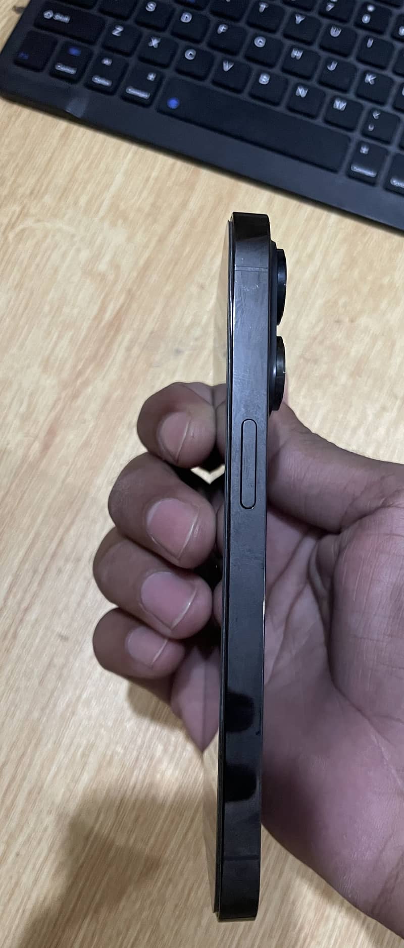 Apple iPhone 14 Pro 1
