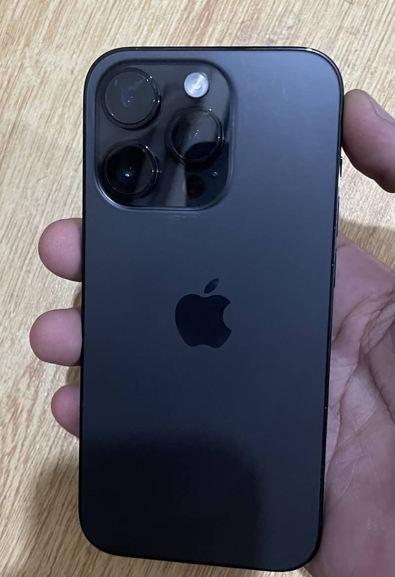 Apple iPhone 14 Pro 2