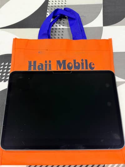 IpadPro M5 11Inches Just box open 4cycle count available
