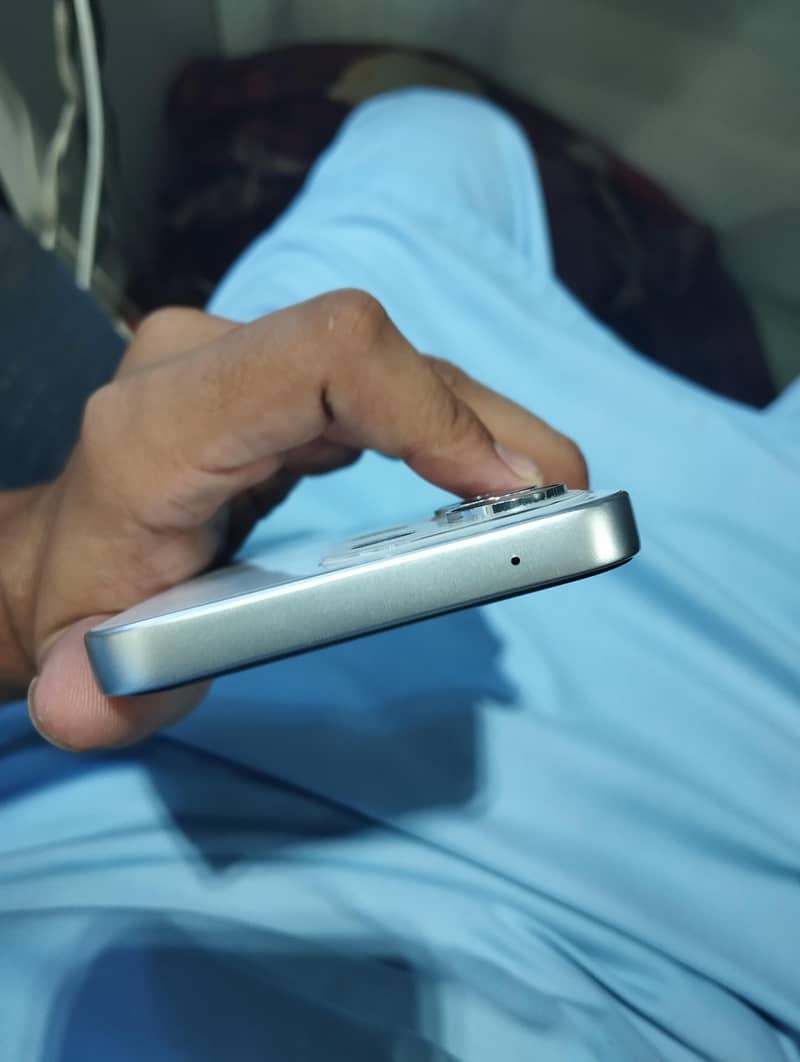 Oppo Reno 16F 5g 5
