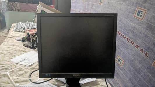 desktop computer